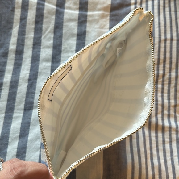 Vineyard vines Zip Pouch - Picture 4 of 4